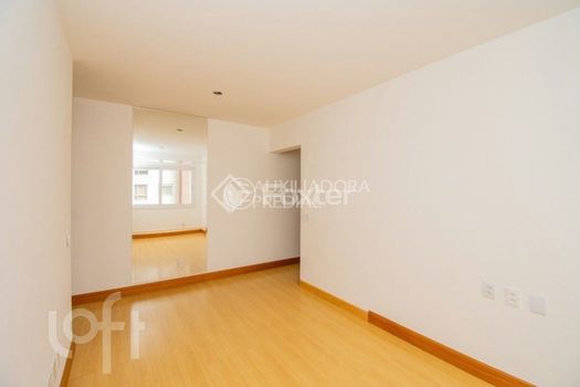 Foto 3 do(a) Apartamento de 1 quartos à venda em Boa Vista, Porto Alegre