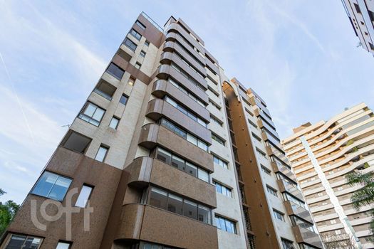 Foto 5 do(a) Apartamento de 3 quartos à venda em Três Figueiras, Porto Alegre