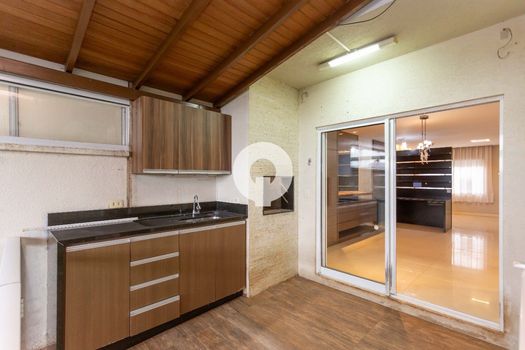 Foto 11 do(a) Casa em Condomínio de 3 quartos à venda em Seminário, Curitiba
