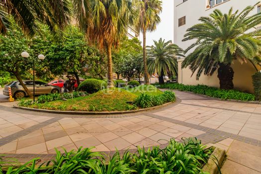 Foto 13 do(a) Apartamento de 1 quartos à venda em Três Figueiras, Porto Alegre