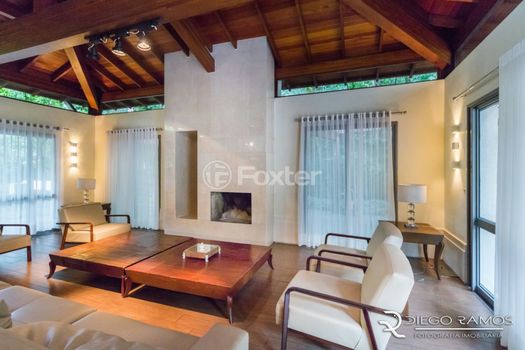 Foto 16 do(a) Apartamento de 1 quartos à venda em Três Figueiras, Porto Alegre