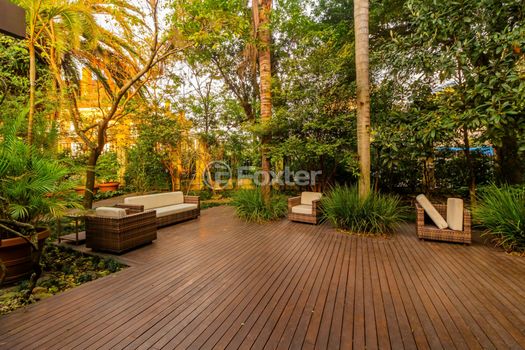 Foto 33 do(a) Apartamento de 1 quartos à venda em Três Figueiras, Porto Alegre