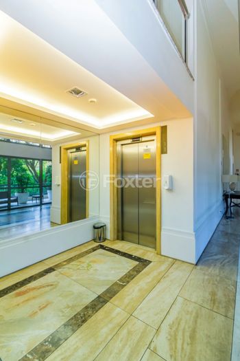 Foto 25 do(a) Apartamento de 1 quartos à venda em Três Figueiras, Porto Alegre