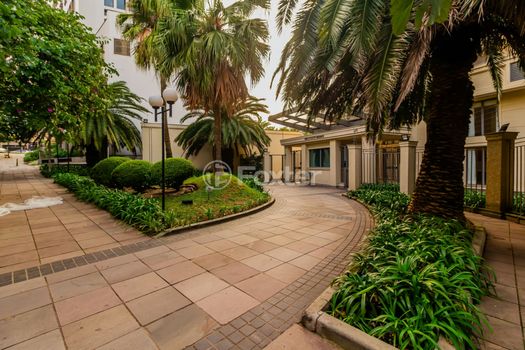 Foto 14 do(a) Apartamento de 1 quartos à venda em Três Figueiras, Porto Alegre