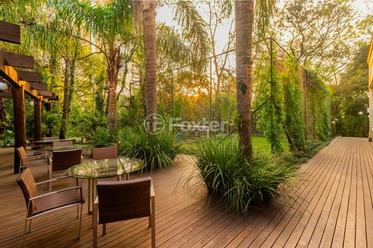 Foto 36 do(a) Apartamento de 1 quartos à venda em Três Figueiras, Porto Alegre