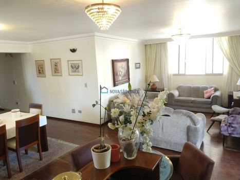 Foto 2 do(a) Apartamento de 4 quartos à venda em Vila Mariana, São Paulo