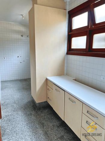 Foto 14 do(a) Casa em Condomínio de 5 quartos à venda em Mossunguê, Curitiba