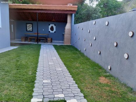 Foto 13 do(a) Fazenda / Sítio / Chácara de 3 quartos à venda em Jardim das Cerejeiras, Arujá