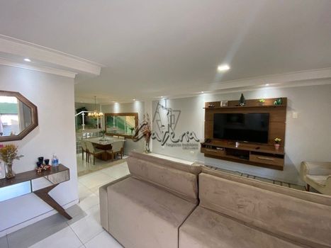 Foto 1 do(a) Casa de 3 quartos à venda em Cerâmica, São Caetano do Sul