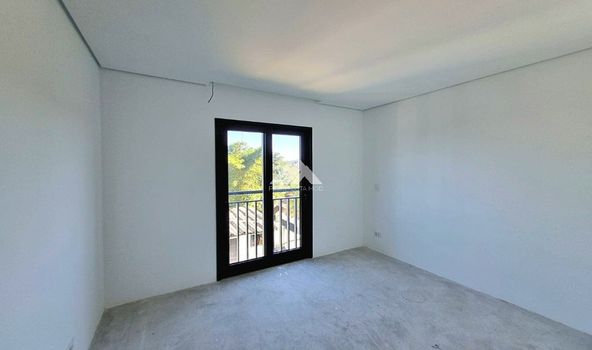 Foto 23 do(a) Casa em Condomínio de 3 quartos à venda em Ahú, Curitiba