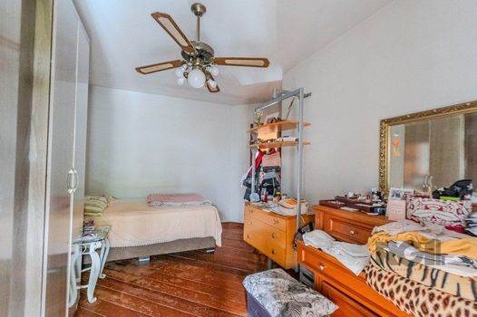 Foto 12 do(a) Casa em Condomínio de 4 quartos à venda em Vila Jardim, Porto Alegre