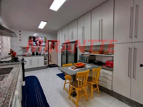 Foto 4 do(a) Casa de 3 quartos à venda em Vila Carolina, São Paulo