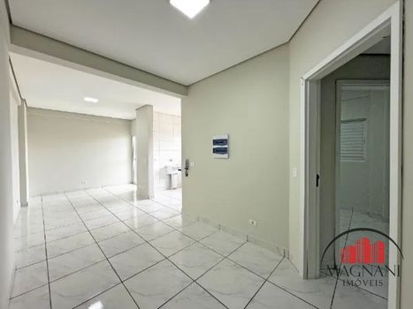 Foto 6 do(a) Apartamento de 3 quartos à venda em Zona 05, Maringá