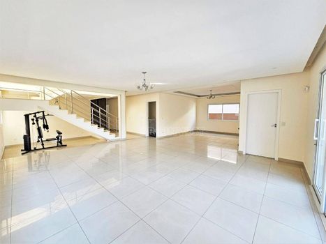 Foto 4 do(a) Casa em Condomínio de 5 quartos à venda em Parque dos Príncipes, São Paulo