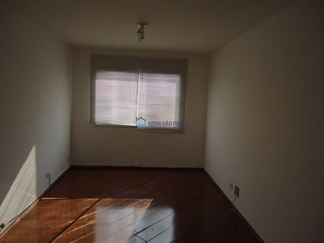 Foto 1 do(a) Apartamento de 1 quartos à venda em Saúde, São Paulo