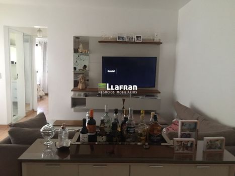 Foto 1 do(a) Apartamento de 3 quartos à venda em Jardim Maria Rosa, Taboão da Serra