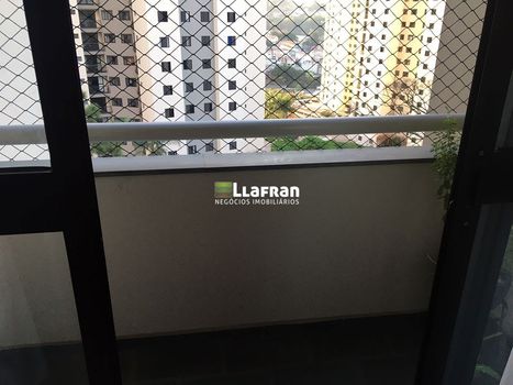 Foto 14 do(a) Apartamento de 3 quartos à venda em Jardim Maria Rosa, Taboão da Serra