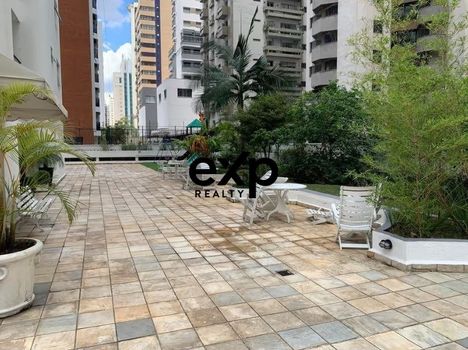 Foto 16 do(a) Apartamento de 3 quartos à venda em Moema, São Paulo
