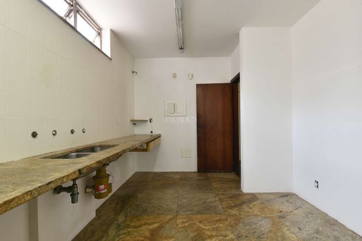 Foto 9 do(a) Apartamento de 6 quartos à venda em Mangabeiras, Belo Horizonte