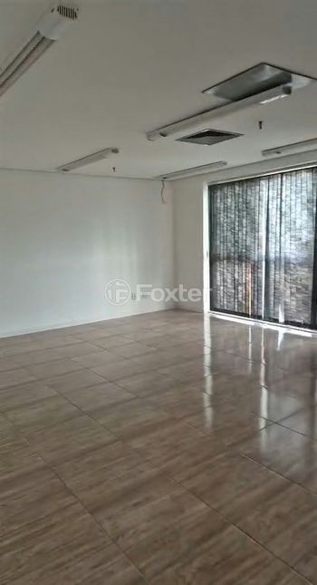 Foto 13 do(a) Sala / Conjunto Comercial false à venda em Centro Histórico, Porto Alegre