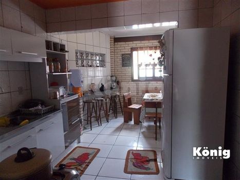 Foto 2 do(a) Casa de 3 quartos à venda em Vila Vista Alegre, Cachoeirinha