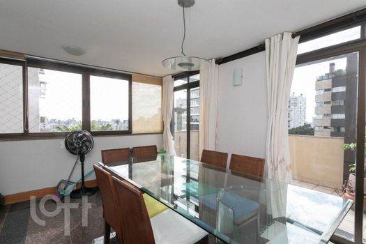 Foto 48 do(a) Apartamento de 3 quartos à venda em Rio Branco, Porto Alegre