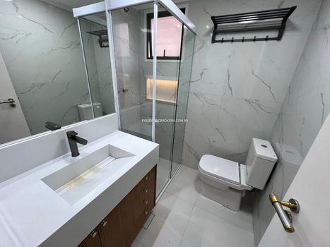 Foto 3 do(a) Apartamento de 3 quartos à venda em Vila Uberabinha, São Paulo