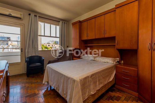 Foto 6 do(a) Apartamento de 3 quartos à venda em São Geraldo, Porto Alegre