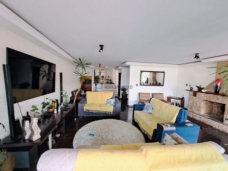 Foto 4 do(a) Casa de 6 quartos à venda em Cidade Vargas, São Paulo