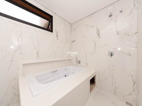 Foto 19 do(a) Casa em Condomínio de 3 quartos à venda em Santo Inácio, Curitiba