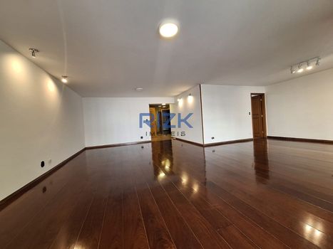 Foto 5 do(a) Apartamento de 3 quartos à venda em Aclimação, São Paulo