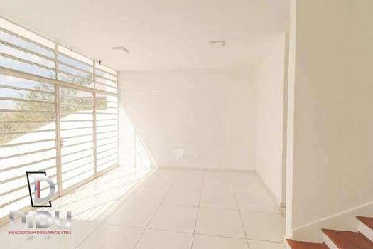 Foto 2 do(a) Casa em Condomínio de 4 quartos à venda em Bela Vista, Jundiaí