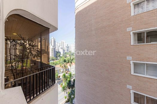 Foto 8 do(a) Apartamento de 4 quartos à venda em Pacaembu, São Paulo