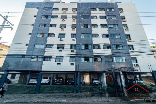 Foto 33 do(a) Apartamento de 2 quartos à venda em Passo da Areia, Porto Alegre