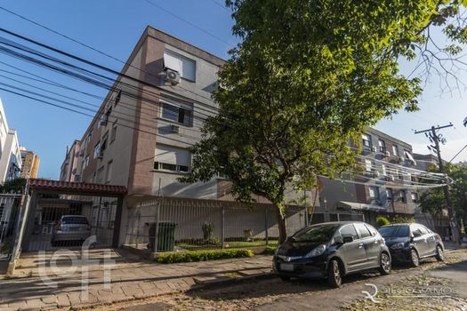 Foto 26 do(a) Apartamento de 3 quartos à venda em Vila Ipiranga, Porto Alegre