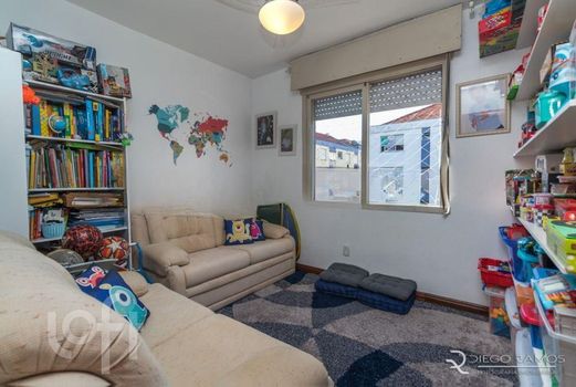 Foto 8 do(a) Apartamento de 3 quartos à venda em Vila Ipiranga, Porto Alegre