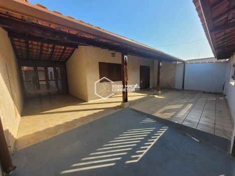 Foto 3 do(a) Casa de 3 quartos à venda em Praia das Palmeiras, Caraguatatuba