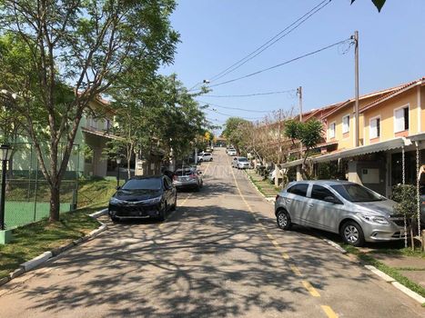 Foto 12 do(a) Casa em Condomínio de 2 quartos para alugar em Granja Viana, Cotia