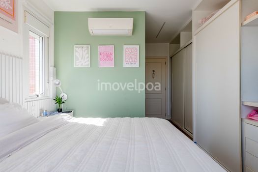 Foto 21 do(a) Apartamento de 2 quartos à venda em Mont Serrat, Porto Alegre