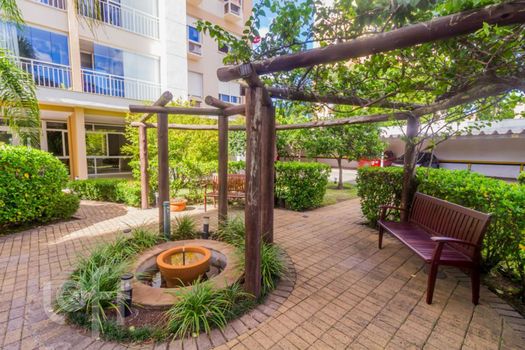Foto 33 do(a) Apartamento de 2 quartos à venda em Teresópolis, Porto Alegre