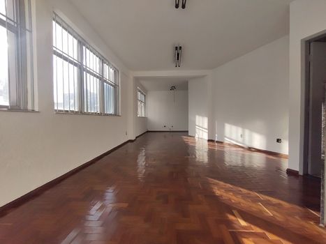 Foto 3 do(a) Sala / Conjunto Comercial false à venda em Serra, Belo Horizonte