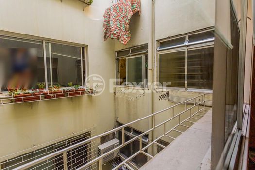 Foto 5 do(a) Apartamento de 2 quartos à venda em Medianeira, Porto Alegre