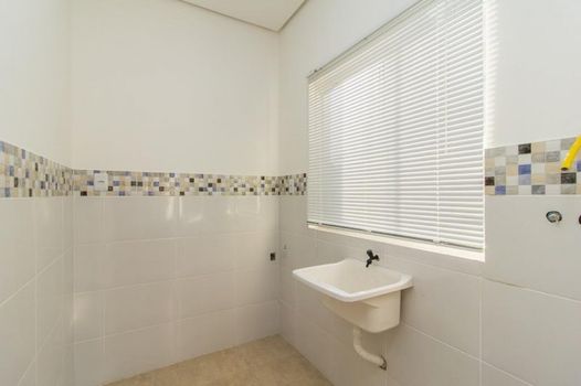 Foto 10 do(a) Casa em Condomínio de 3 quartos à venda em Mato Grande, Canoas