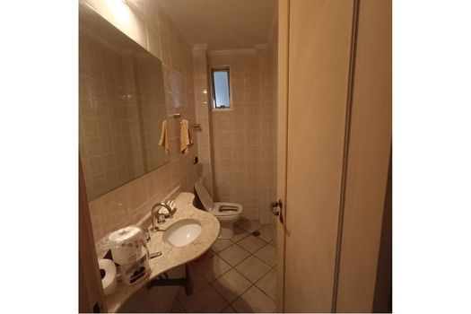 Foto 8 do(a) Apartamento de 3 quartos à venda em Itaim Bibi, São Paulo