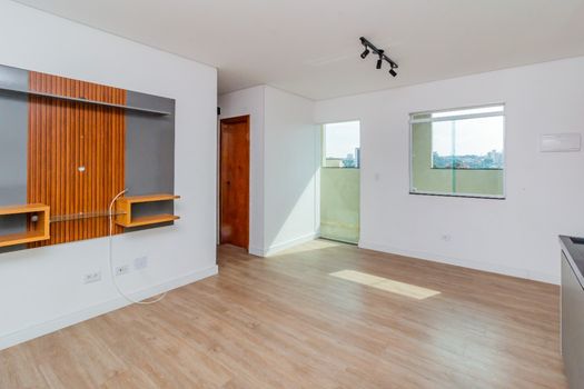 Foto 2 do(a) Apartamento de 2 quartos à venda em Parque Maria Luiza, São Paulo