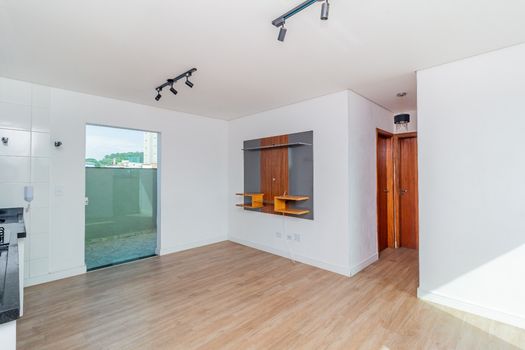 Foto 1 do(a) Apartamento de 2 quartos à venda em Parque Maria Luiza, São Paulo