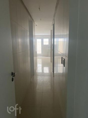 Foto 5 do(a) Apartamento de 3 quartos à venda em Três Figueiras, Porto Alegre