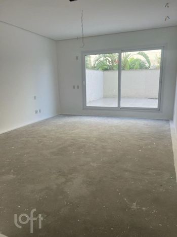 Foto 14 do(a) Apartamento de 3 quartos à venda em Três Figueiras, Porto Alegre