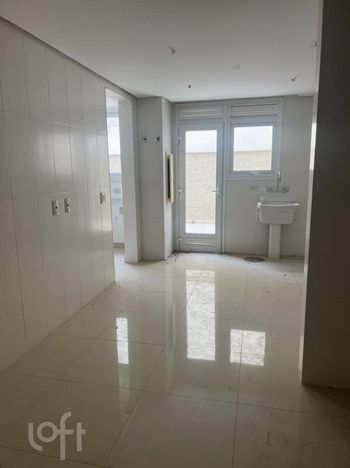 Foto 6 do(a) Apartamento de 3 quartos à venda em Três Figueiras, Porto Alegre