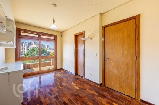 Foto 13 do(a) Apartamento de 3 quartos à venda em Rio Branco, Porto Alegre